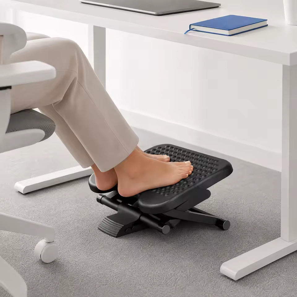 Adjustable Ergonomic Footrest